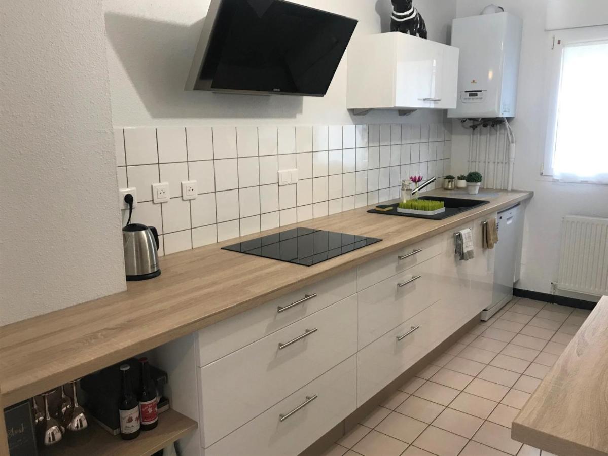 La Maison De Ville - 4 Chambres, 2 Sdb, Terrasse Et Garage - 90M2 브줄 외부 사진